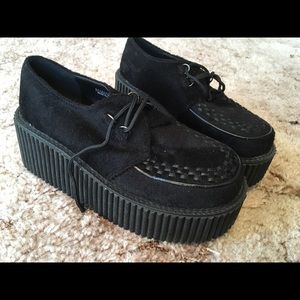 Demonia Faux Suede Creepers